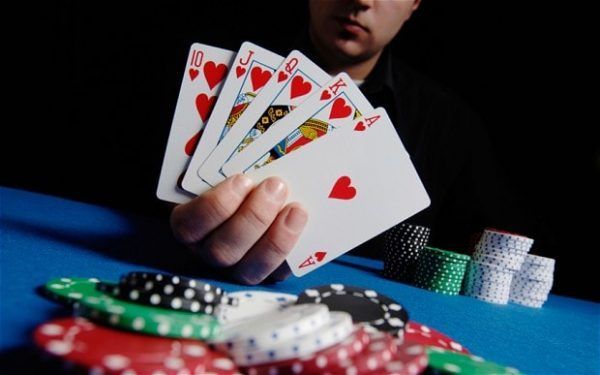 Manalo Club کیسینو میں بکراٹکھیلیں